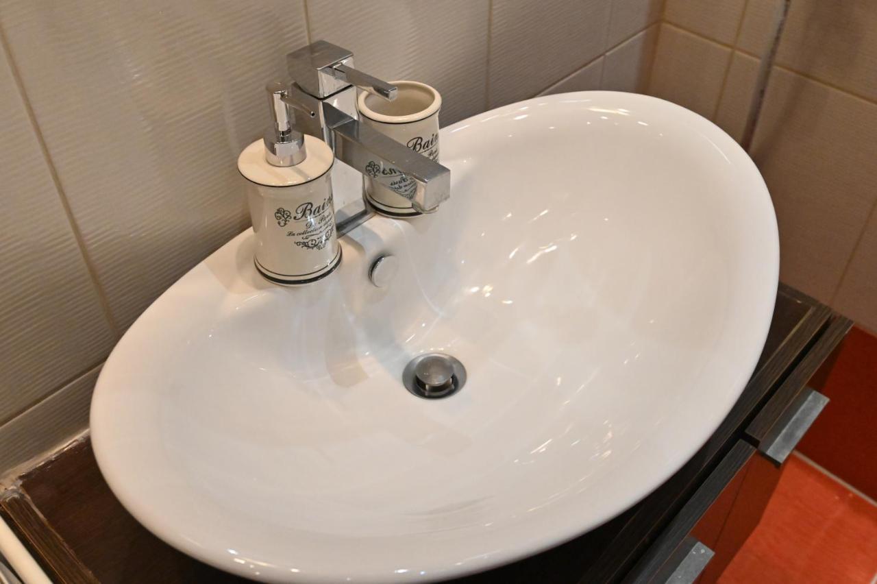 Cozy Apartment Νear Nea Paralia Of سالونيك المظهر الخارجي الصورة